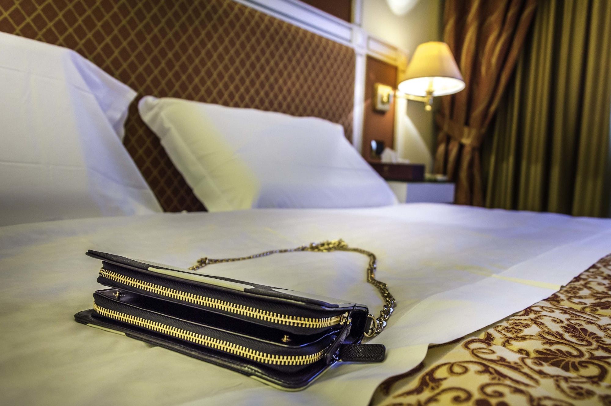 Hotel La Bussola Novara Eksteriør billede